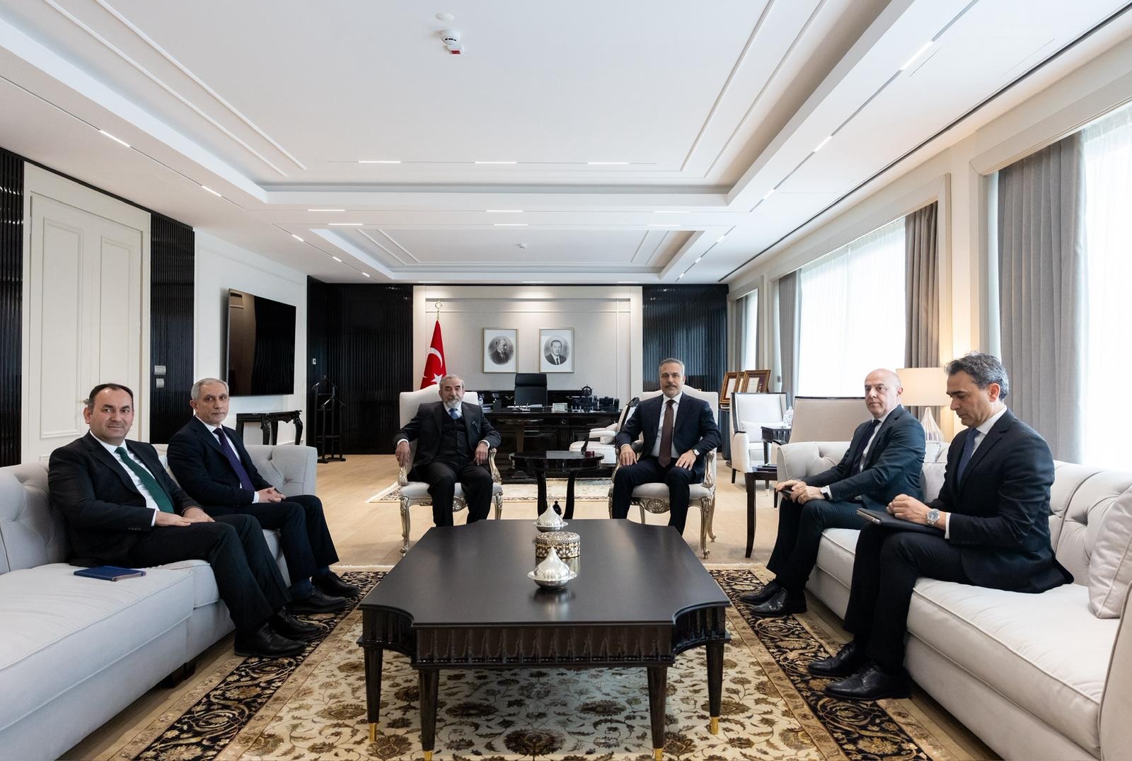 BAKAN FIDAN KIB GENEL SEKRETERI BAHADDI 1127744 334745
