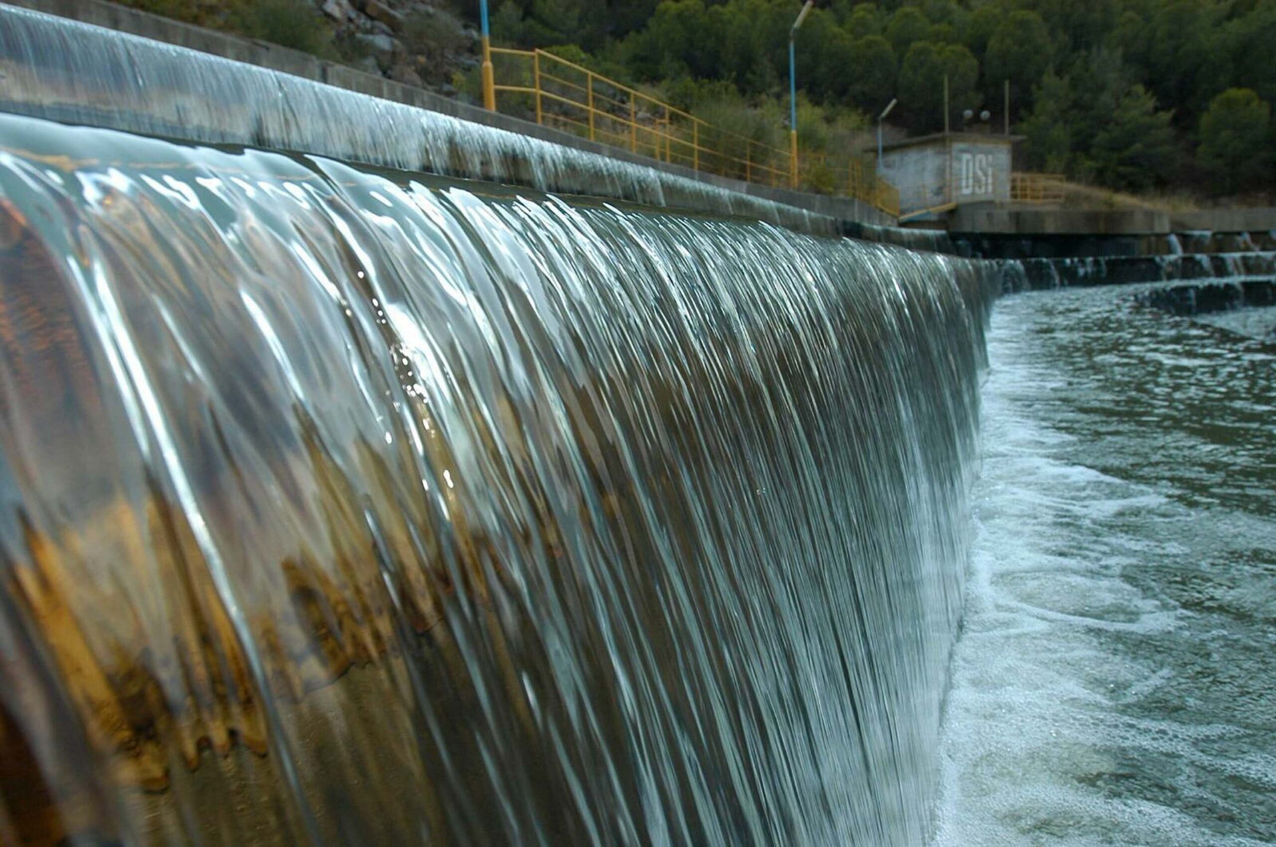 IZMIRDE SU KESINTILERI SONA ERDI 1154782 342916 scaled