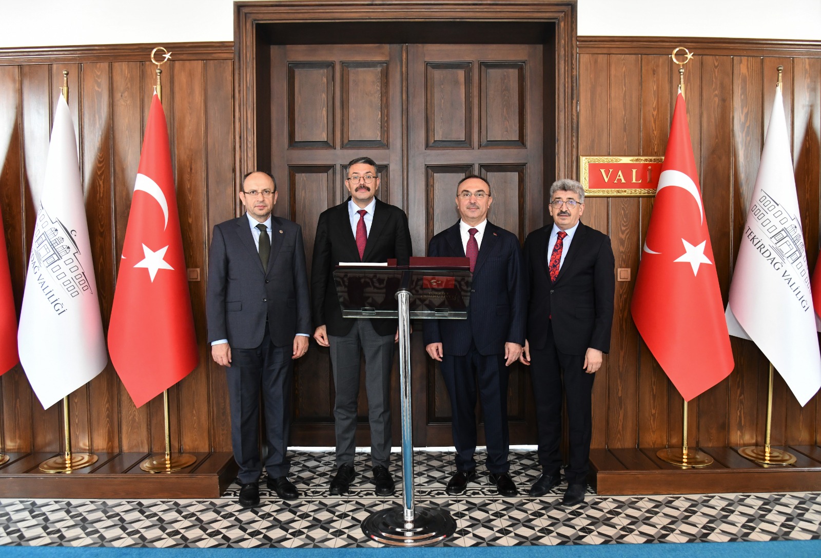İçişleri Bakan Yardımcısı Ali Çelik Tekirdağ’da Valilikte incelemelerde bulundu 1 10