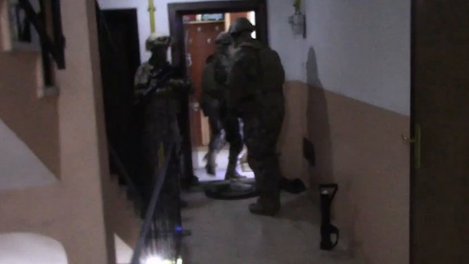 35 İlde DEAŞ Operasyonu: 184 Gözaltı, 22 Tutuklama 1 4Li dsONXkYQFLU