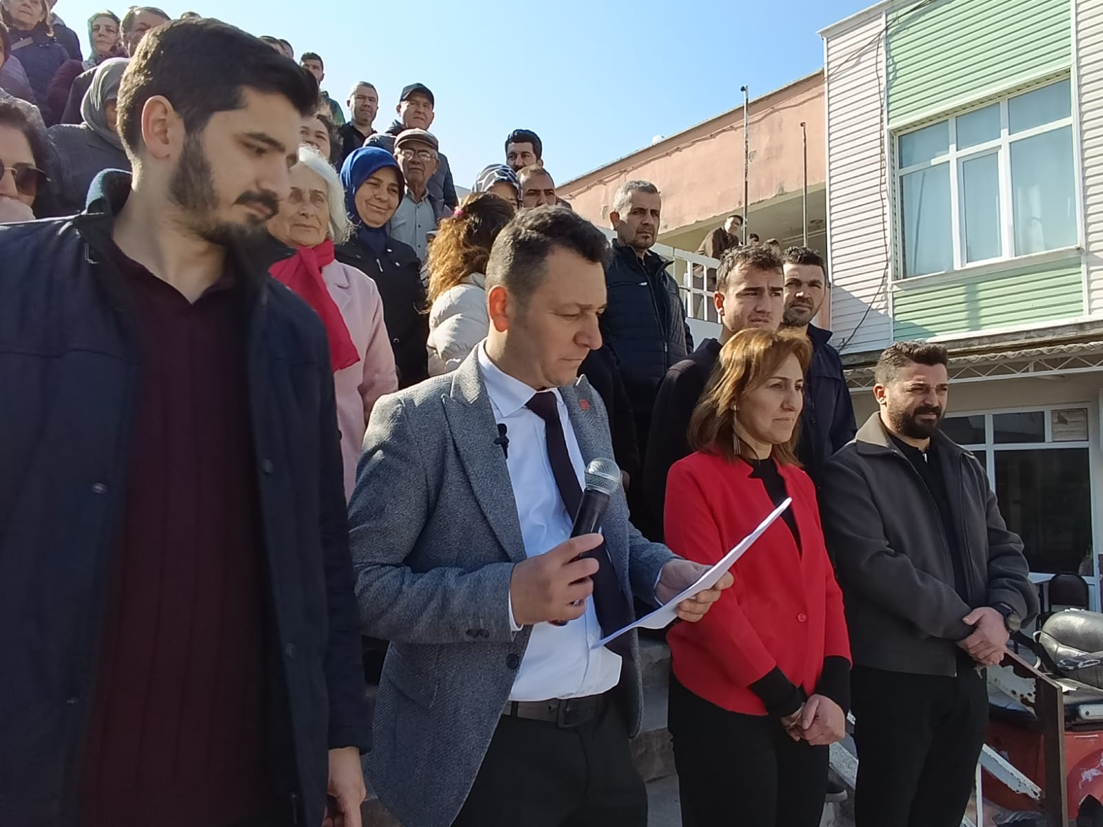 Chp Gördes İlçe Başkanlığı’nda Ekrem İmamoğlu’nun Mektubu Okundu 1 648318896 10233915058924863 6160133525204616815 n