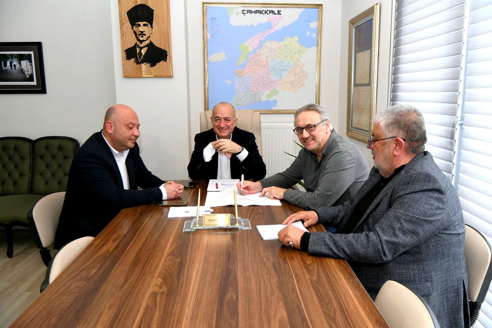 Milletvekili Gider ; “Bozcaada’yı Hep Birlikte Koruyacağız, Geliştireceğiz, Katma Değerini Artıracağız , Her Şey Bozcaada İçin” 1 WhatsApp Image 2026 03 02 at 09.23.10