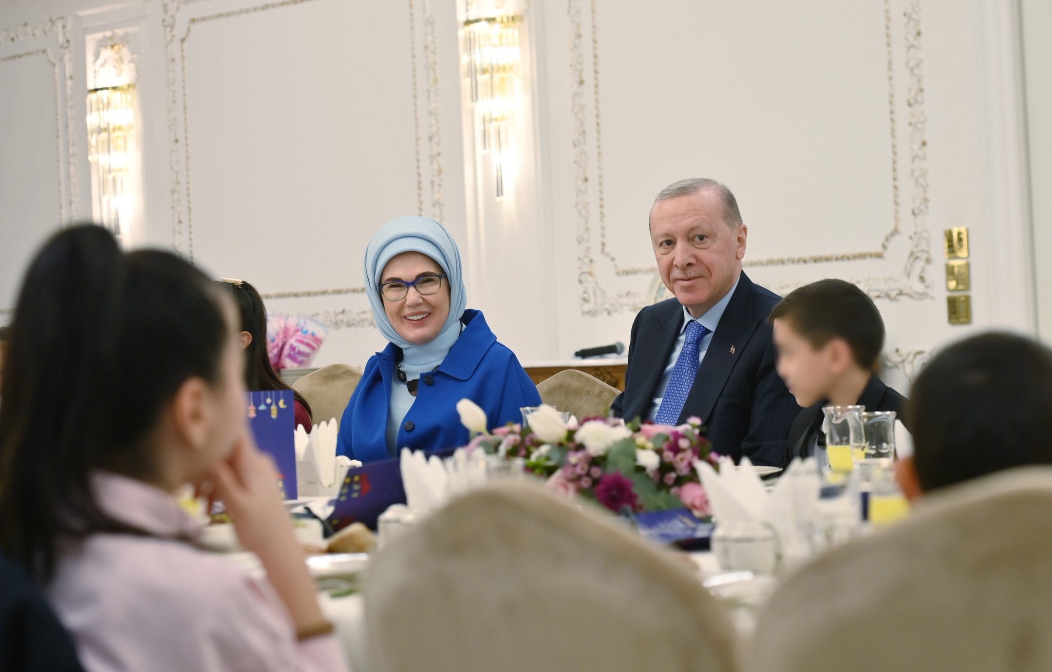 Erdoğan Devlet Himayesindeki Çocuklarla İftarda Buluştu 1 nn