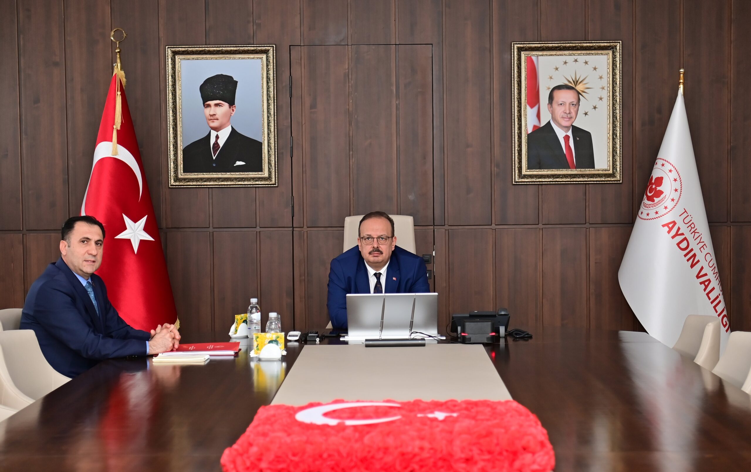 HFT8K aMAATVFH scaled