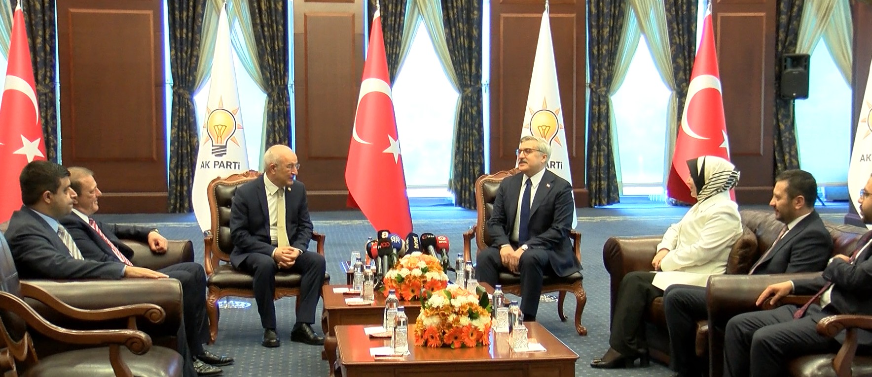 AK PARTI VE CHP 3 BAYRAM SONRA BAYRAMLA 1334570 396504