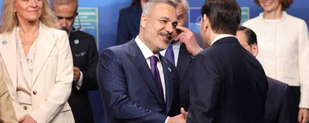 DISISLERI BAKANI FIDAN ISVECTE 1326389 394008