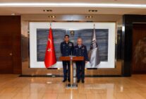 HAVA KUVVETLERI KOMUTANI KADIOGLU PAKIS 1318794 391891