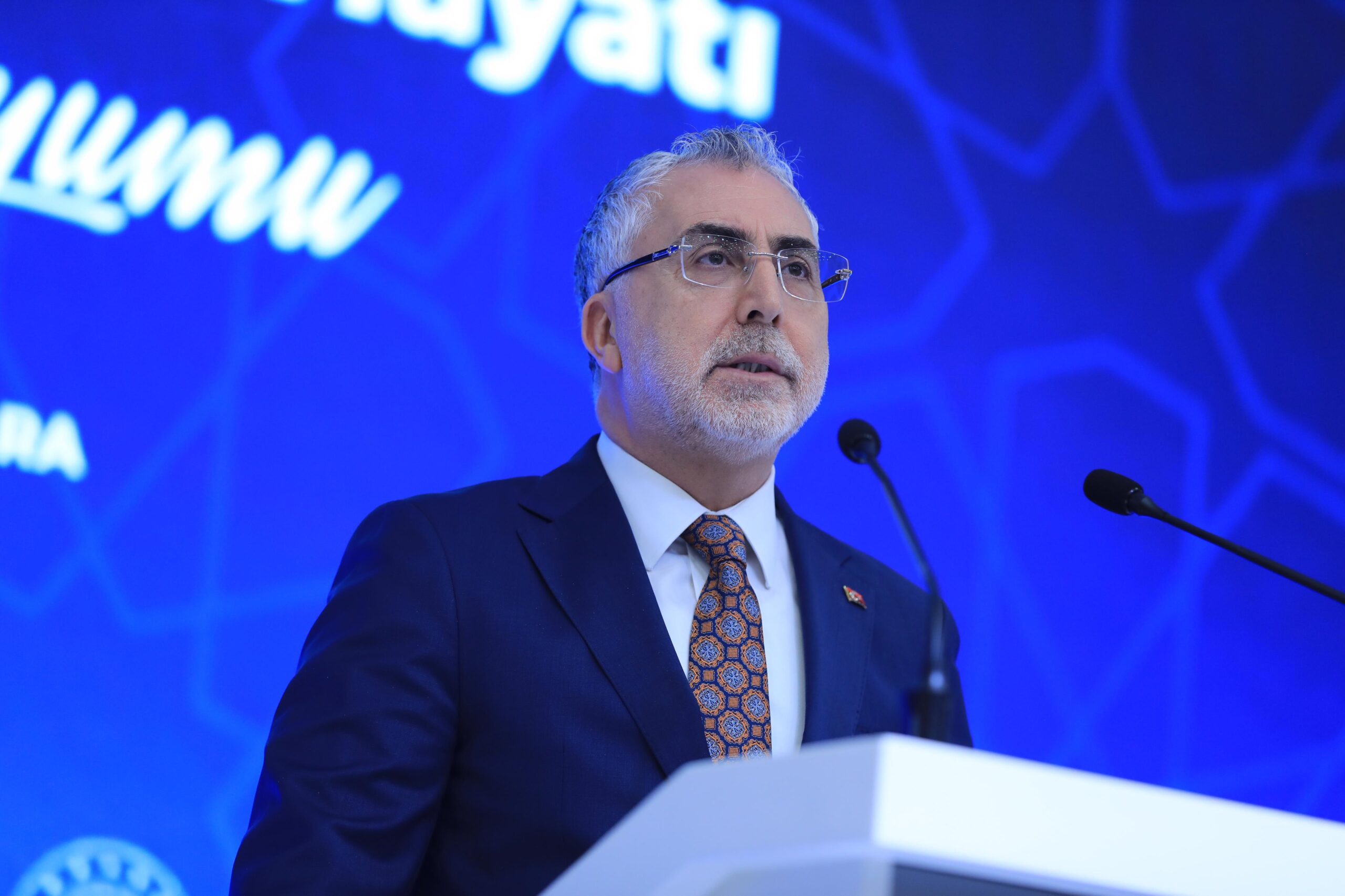Bakan Işıkhan: Yapay Zeka İnsan Ruhunun Ve İnsan Hikayesinin Yerini Alamaz 1 HIwWii WgAAJPoL scaled