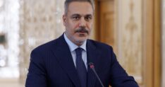 BAKAN FIDAN SINGAPUR ILE ILISKILERIMIZI 1341757 398515