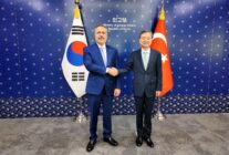 DISISLERI BAKANI FIDAN GUNEY KOREDE 1343809 399118