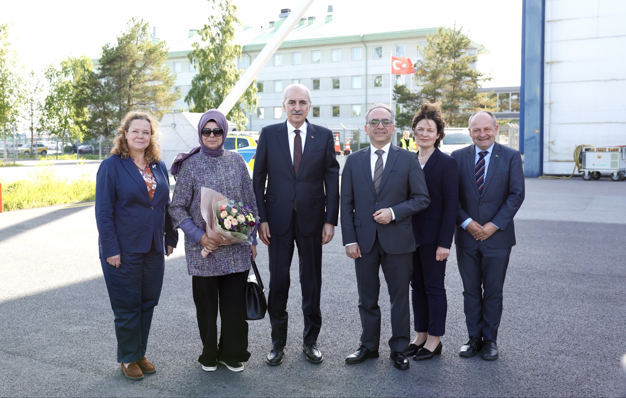 TBMM BASKANI KURTULMUS ISVECTE 1343806 399119