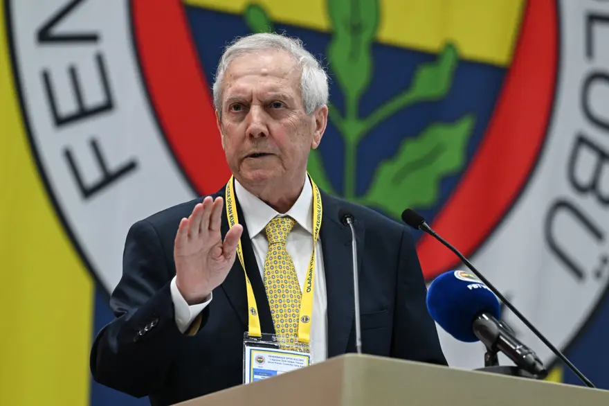 Aziz Yıldırım Sosyal Medya Kullanıcıları Hakkında Suç Duyurusunda Bulundu 1 AA 20260801 42118828 42118824 FENERBAHCE KULUBU YUKSEK DIVAN KURULU TOPLANTISI 867191.webp