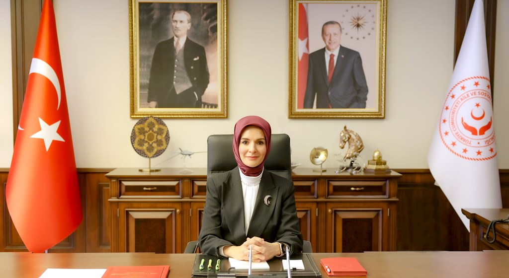 BAKAN GOKTAS YANGINLARINDAN ETKILENENLE 1441258 428587