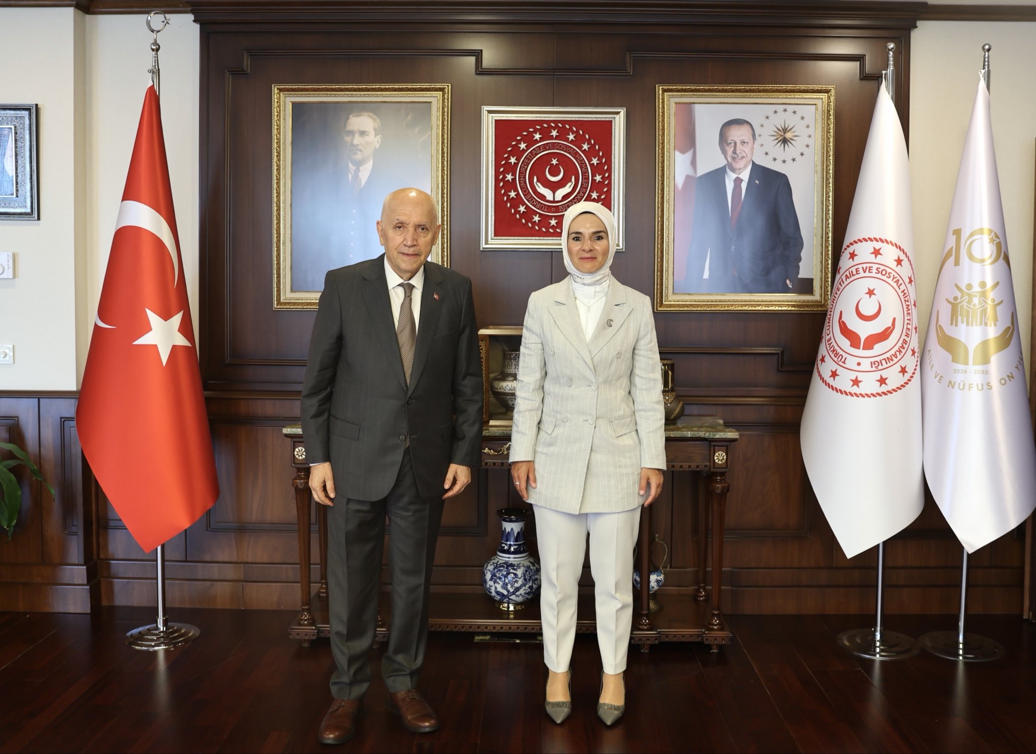 Bakan Göktaş Yenimahalle Belediye Başkanı Yaşar İle Görüştü 1 BAKAN GOKTAS YENIMAHALLE BELEDIYE BASKA 1472482 438127