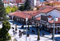 BAKAN KURUM YENILENEN CORUM TARIHI KENT 1470833 437642