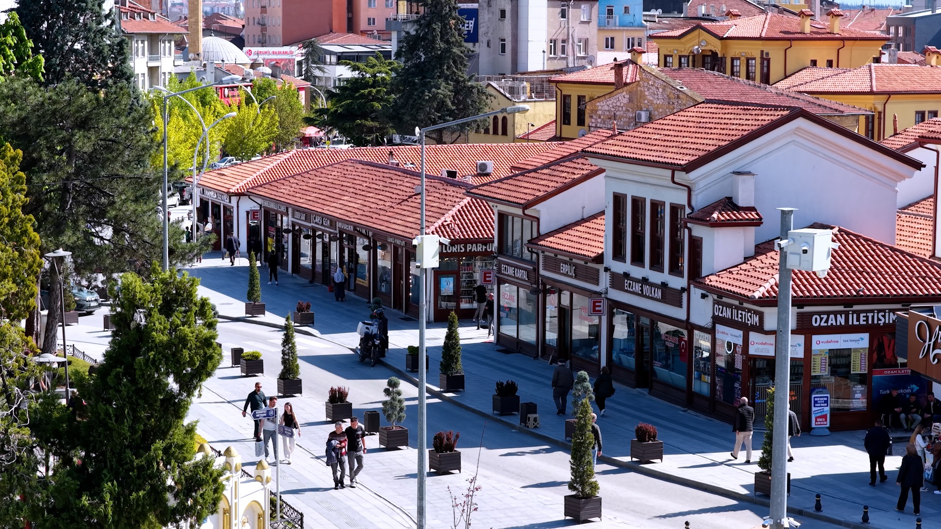 BAKAN KURUM YENILENEN CORUM TARIHI KENT 1470833 437642
