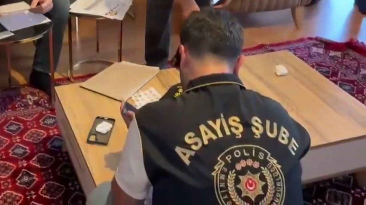 ISTANBULDA MASAJ SALONLARINA FUHUS OPER 1472965 438235