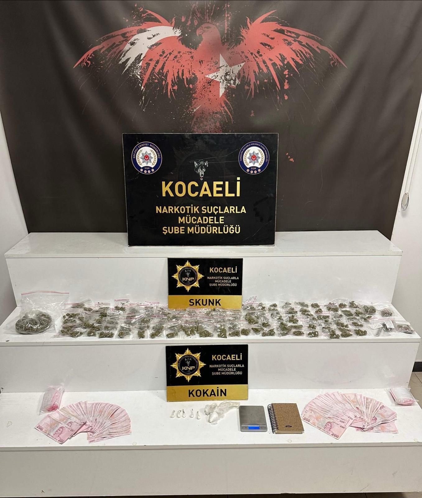 Kocaeli’de Uyuşturucu Operasyonu: 5 Şüpheli Tutuklandı 1 KOCAELIDE UYUSTURUCU OPERASYONU 5 TUTU 1482462 441060