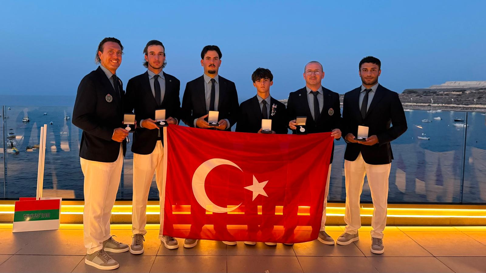 MALTADA GOLF MILLI TAKIMINDAN KADINLAR 1440087 428216