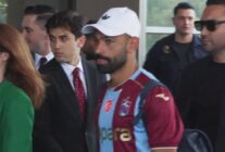 MOHAMED SALAH SAGLIK KONTROLLERI ICIN H 1443955 429468