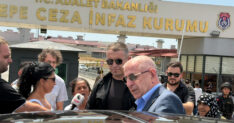 UMIT OZDAG CEZAEVINDEKI SINEM DEDETAS I 1442644 429043