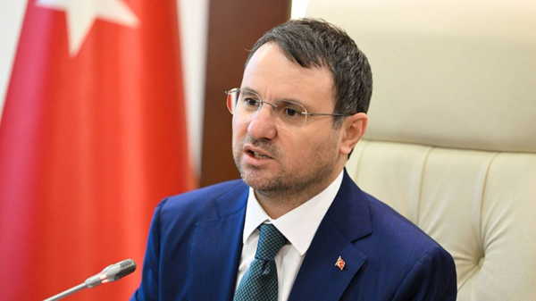 akin gurlek 1 1