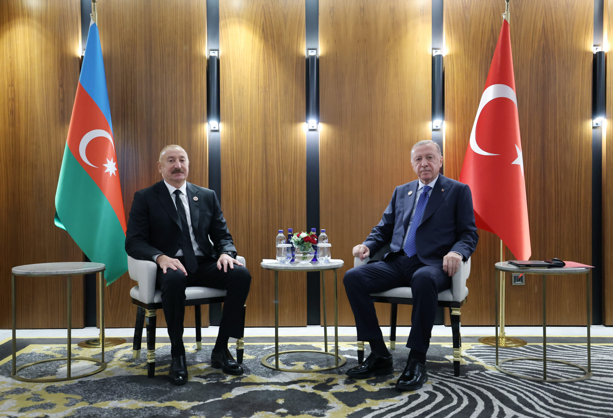 Cumhurbaşkanı Erdoğan Kırgızistan’da Aliyev İle Görüştü 1 CUMHURBASKANI ERDOGAN AZERBAYCAN CUMHUR 1483830 441449 scaled